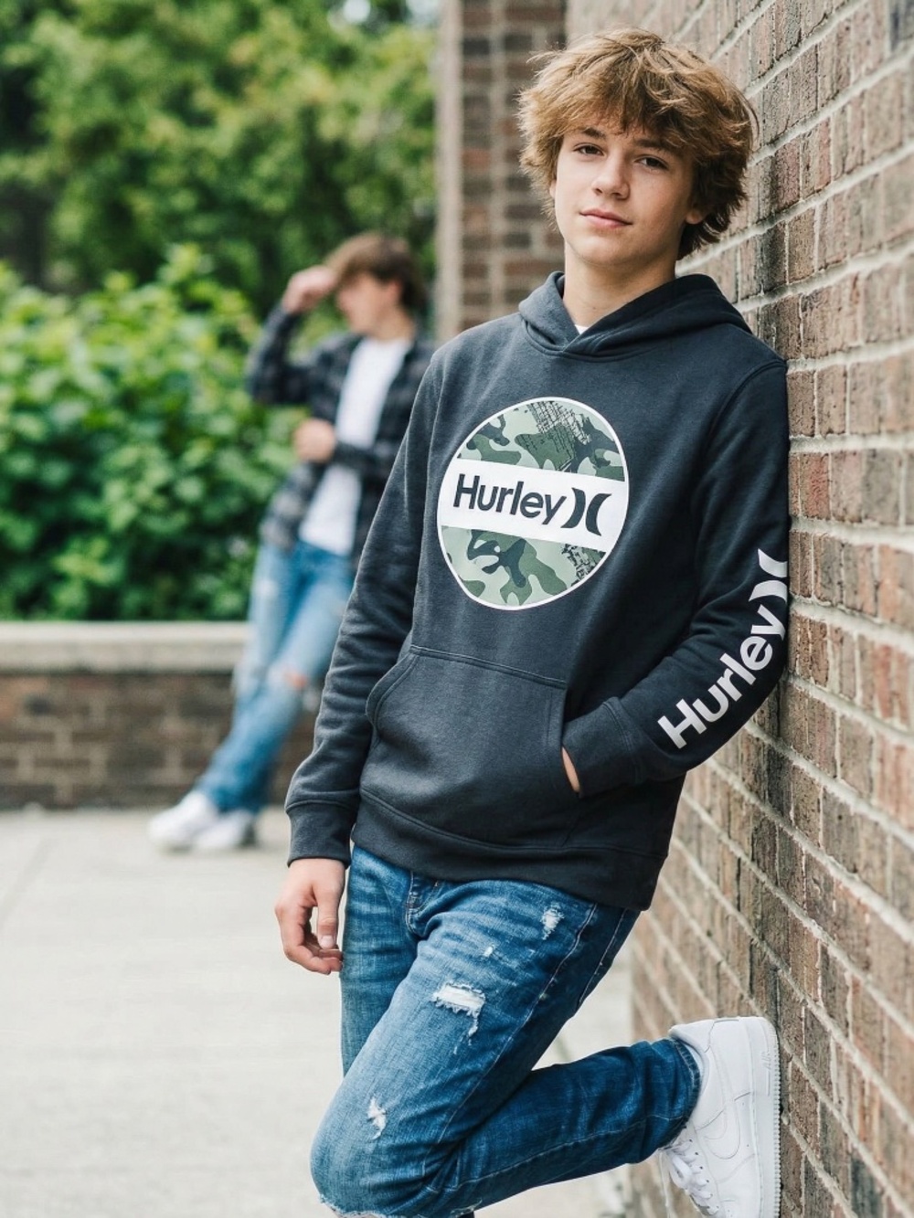 🏄‍♂️ Hurley Boys' Camo Logo Hoodie - Black - Size Small (8)